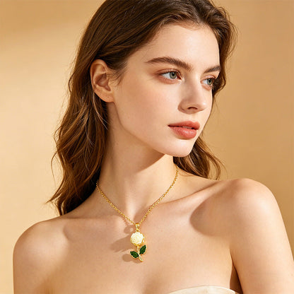 🌹Elegant Rose Pendant Necklace